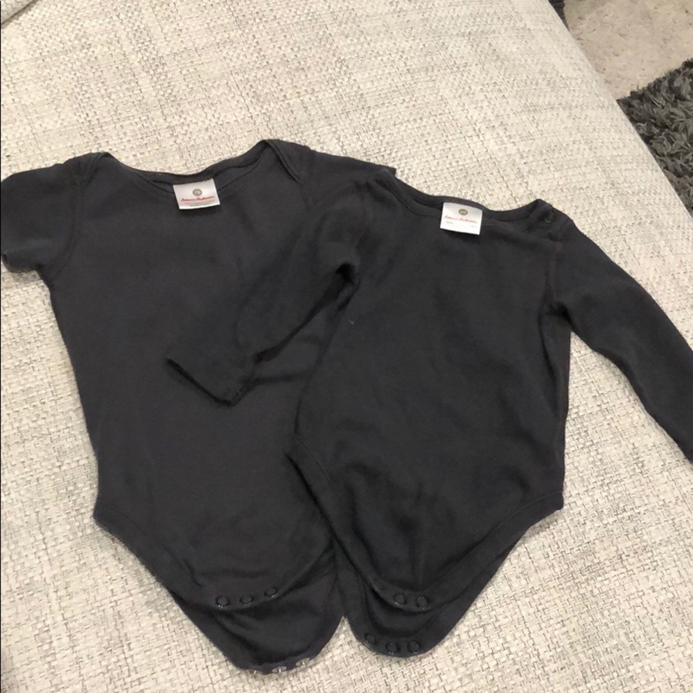 Hanna Andersson 2 black onesies